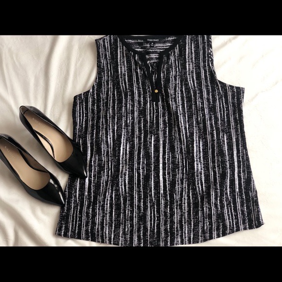 Ellen Tracy Tops - Ellen Tracy - Medium Blouse